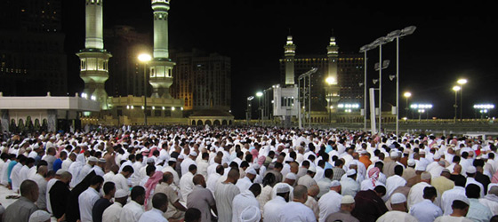 Umroh ESQ 165 Tours Travel