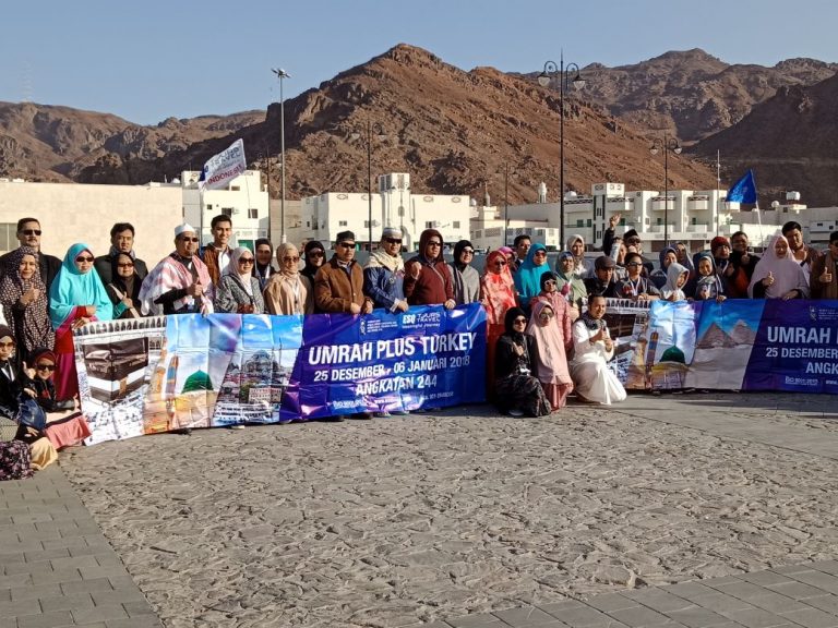 umroh plus ESQ Tours Travel