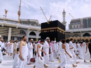 Apa Syarat Daftar Haji Plus Apa Lebih Sulit dari Reguler